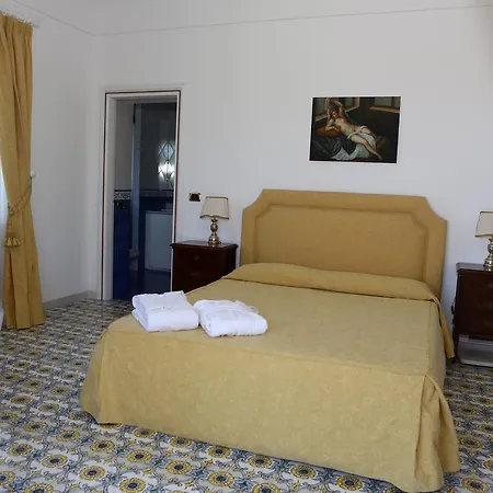 La Cicas Anacapri (Isola di Capri)